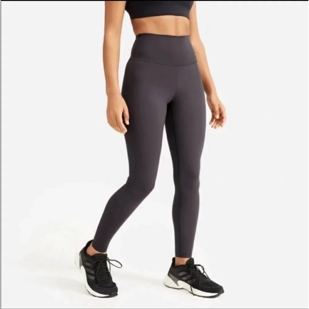 Everlane‎ ReNew Performance Athletic Leggings Size Small